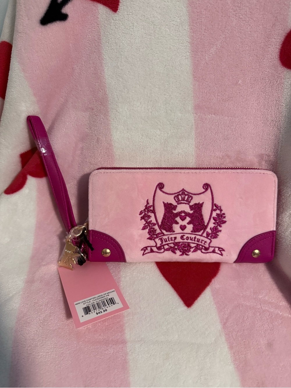 NWT Juicy Couture New Love Chapter Scottie Zip Wristlet Wallet in Flamingo Pink